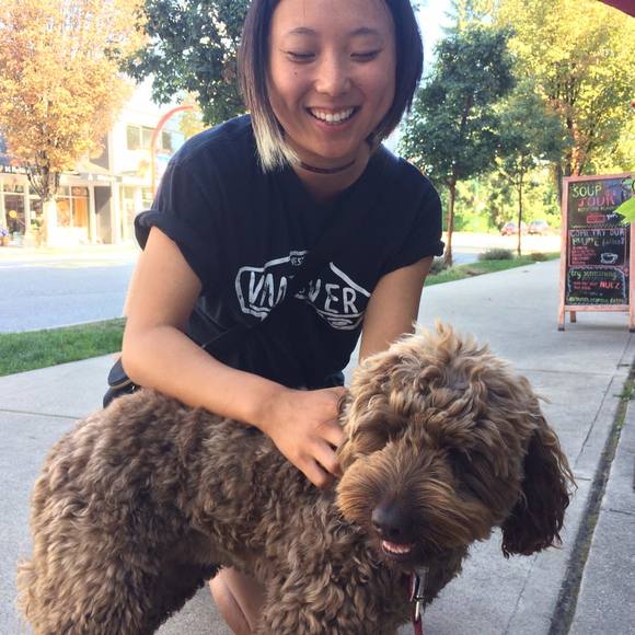 Meet your Posher, Larissa - Picture 1 of 1